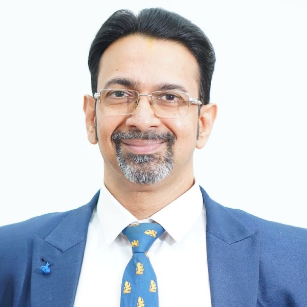 Dr. Manesh Agarwal